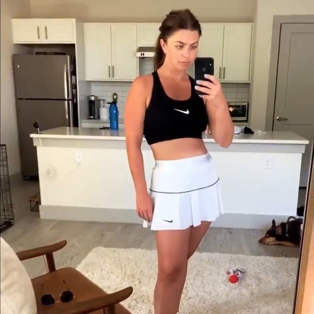 Nike White Tennis Skirt size M